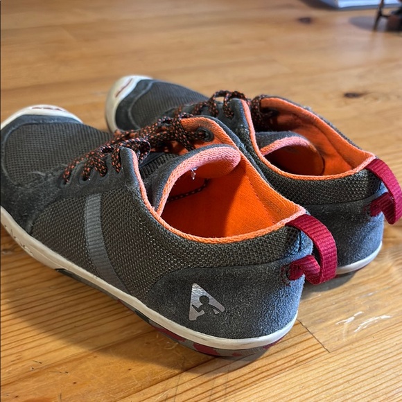 Plae Children’s Gray & Orange Tennis Shoes - Picture 8 of 8